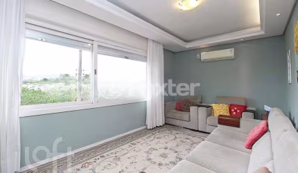 Casa com 5 quartos à venda na Rua Felipe Becker, 178, Três Figueiras, Porto Alegre, 387 m2 por R$ 2.500.000