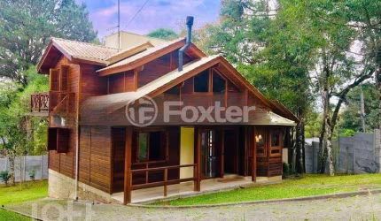 Casa em condomínio fechado com 3 quartos à venda na Rua Vitório Carassai, 270, São José, Canela, 129 m2 por R$ 900.000