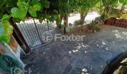Casa com 3 quartos à venda na Rua Silvério Souto, 490, Teresópolis, Porto Alegre, 230 m2 por R$ 583.000