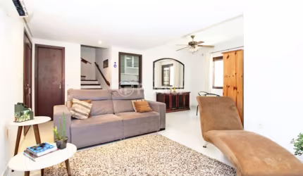 Casa com 3 quartos à venda na Rua Engenheiro Renato Costa Leite, 239, Ipanema, Porto Alegre, 266 m2 por R$ 780.000