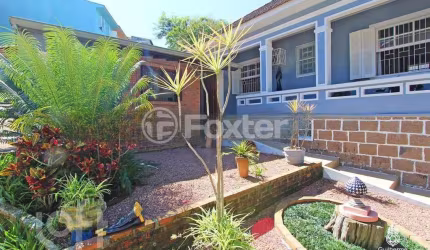 Casa com 3 quartos à venda na Rua dos Minuanos, 308, Espírito Santo, Porto Alegre, 181 m2 por R$ 850.000