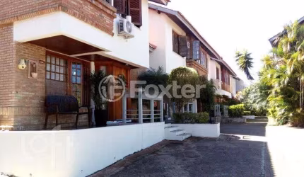 Casa em condomínio fechado com 3 quartos à venda na Avenida da Cavalhada, 6021, Cavalhada, Porto Alegre, 136 m2 por R$ 630.000