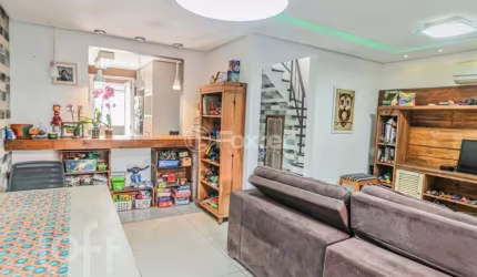 Casa em condomínio fechado com 3 quartos à venda na Avenida Willy Eugênio Fleck, 1500, Sarandi, Porto Alegre, 144 m2 por R$ 849.000