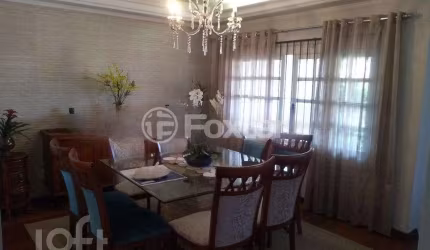 Casa com 4 quartos à venda na Rua Pery Luiz de Freitas, 137, Scharlau, São Leopoldo, 288 m2 por R$ 910.000