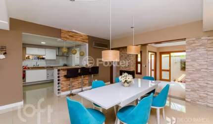 Casa em condomínio fechado com 3 quartos à venda na Estrada João de Oliveira Remião, 1761, Lomba do Pinheiro, Porto Alegre, 248 m2 por R$ 900.000