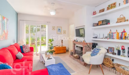Casa em condomínio fechado com 2 quartos à venda na Rua Adriano Pereira da Silva, 290, Vila Nova, Porto Alegre, 161 m2 por R$ 810.000