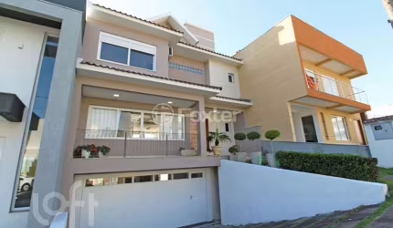 Casa em condomínio fechado com 3 quartos à venda na Avenida Altos do Santa Rita, 441, Aberta dos Morros, Porto Alegre, 305 m2 por R$ 985.000