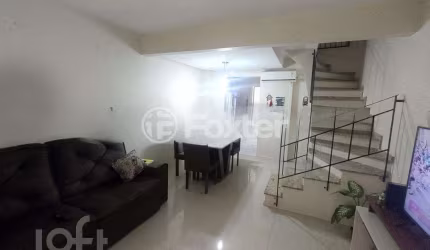Casa em condomínio fechado com 2 quartos à venda na Rua Treze de Maio, 630, Rio Branco, Canoas, 103 m2 por R$ 259.000
