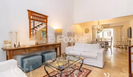Casa com 5 quartos à venda na Rua Araruama, 785, Vila Jardim, Porto Alegre, 380 m2 por R$ 2.970.000