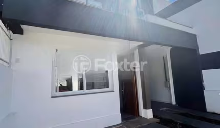 Casa com 2 quartos à venda na Rua Doutor Gezza Keppich, 404, Feitoria, São Leopoldo, 168 m2 por R$ 655.000