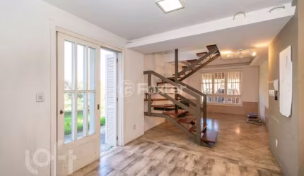 Casa em condomínio fechado com 4 quartos à venda na Rua Sepé Tiaraju, 1500, Medianeira, Porto Alegre, 149 m2 por R$ 559.000