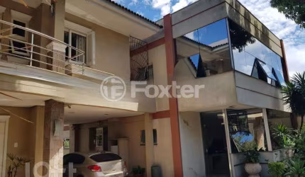 Casa com 2 quartos à venda na Rua Fernando Abbott, 1062, Cristo Redentor, Porto Alegre, 565 m2 por R$ 2.600.000