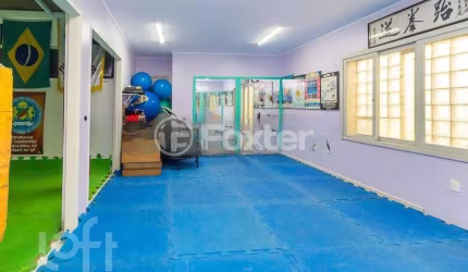 Casa com 2 quartos à venda na Rua Paulo Blaschke, 575, Jardim Itu Sabará, Porto Alegre, 360 m2 por R$ 880.000