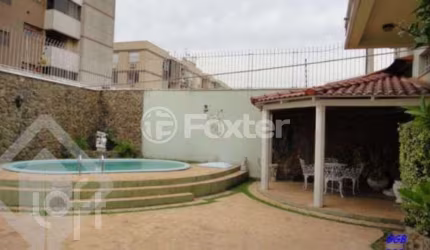 Casa com 4 quartos à venda na Avenida Pastor Ernesto Schlieper, 46, São Sebastião, Porto Alegre, 450 m2 por R$ 950.000