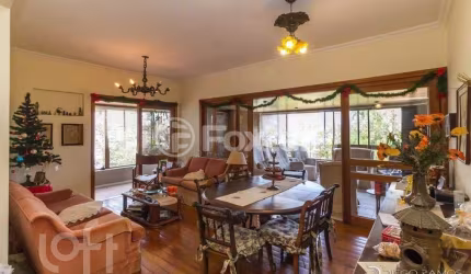 Apartamento com 3 quartos à venda na Rua Faria Santos, 253, Petrópolis, Porto Alegre, 137 m2 por R$ 1.200.000