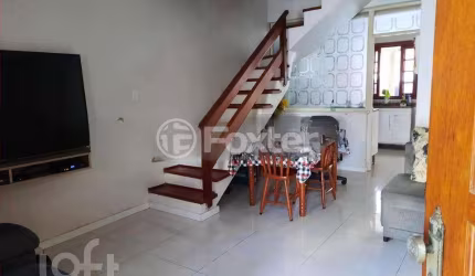 Casa com 2 quartos à venda na Rua José Júlio Krebs, 58, Hípica, Porto Alegre, 74 m2 por R$ 275.000