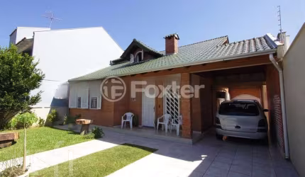 Casa com 3 quartos à venda na Rua das Azaléias, 134, Igara, Canoas, 215 m2 por R$ 850.000