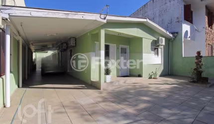 Casa com 3 quartos à venda na Rua Monte Flor, 141, Jardim Floresta, Porto Alegre, 150 m2 por R$ 900.000