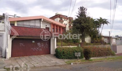 Casa com 3 quartos à venda na Rua Aluízio de Azevedo, 35, Jardim Itu Sabará, Porto Alegre, 197 m2 por R$ 1.200.000