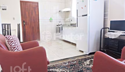 Casa com 3 quartos à venda na Rua Francisco Valdomiro Lorenz, 281, Jardim Carvalho, Porto Alegre, 218 m2 por R$ 400.000
