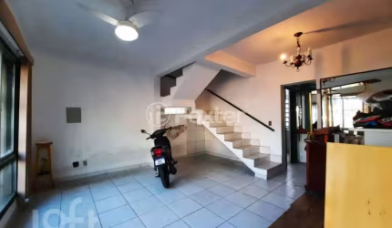 Casa com 3 quartos à venda na Rua Surupá, 92, Jardim Botânico, Porto Alegre, 130 m2 por R$ 950.000