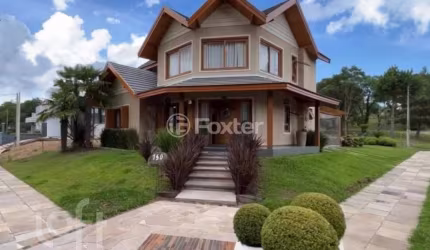 Casa com 3 quartos à venda na Rua Pessegueiro, 150, Carniel, Gramado, 222 m2 por R$ 2.330.000