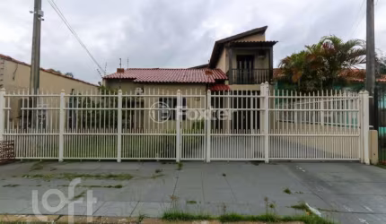 Casa com 3 quartos à venda na Rua Argélia, 92, Estância Velha, Canoas, 80 m2 por R$ 550.000