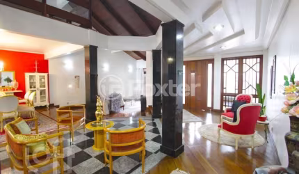 Casa com 4 quartos à venda na Rua Irmão Fernando Anatoli, 369, Marechal Rondon, Canoas, 800 m2 por R$ 4.250.000