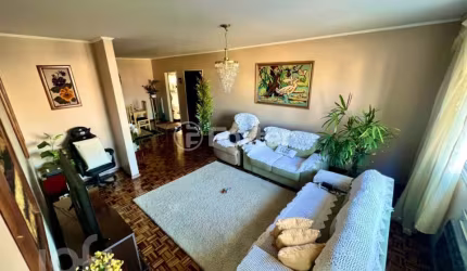 Apartamento com 3 quartos à venda na Avenida Getúlio Vargas, 6772, Centro, Canoas, 174 m2 por R$ 340.000