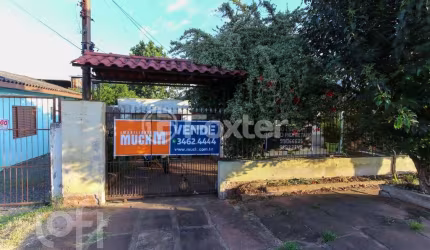 Casa com 2 quartos à venda na Rua Júlio Finkler Primo, 528, Olaria, Canoas, 454 m2 por R$ 300.000