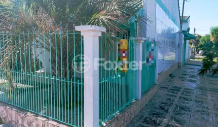 Casa com 3 quartos à venda na Rua das Araras, 474, Harmonia, Canoas, 300 m2 por R$ 450.000