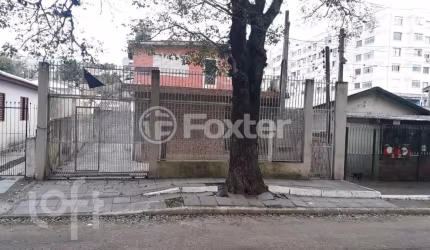 Casa com 6 quartos à venda na Avenida Capivari, 2441, Cristal, Porto Alegre, 350 m2 por R$ 850.000