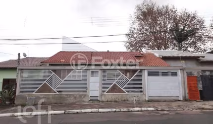Casa com 3 quartos à venda na Rua Paraguassu, 168, Igara, Canoas, 77 m2 por R$ 560.000