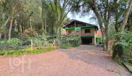 Casa com 6 quartos à venda na Rua Monteverde, 128, Cascata, Porto Alegre, 454 m2 por R$ 1.150.000