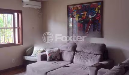 Casa com 3 quartos à venda na Rua das Caravelas, 773, Vila Ipiranga, Porto Alegre, 149 m2 por R$ 890.000