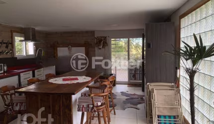 Casa em condomínio fechado com 4 quartos à venda na Rua Dos Papagaios, 811, Santa Terezinha, Canela, 315 m2 por R$ 3.725.000