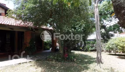 Casa com 4 quartos à venda na Avenida Guaíba, 900, Espírito Santo, Porto Alegre, 365 m2 por R$ 1.300.000