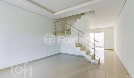 Casa com 2 quartos à venda na Rua Ari Martins, 38, São José, Canoas, 104 m2 por R$ 560.000