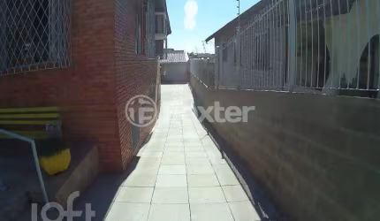 Casa com 3 quartos à venda na Rua Bernardino dos Santos, 76, Teresópolis, Porto Alegre, 142 m2 por R$ 780.000