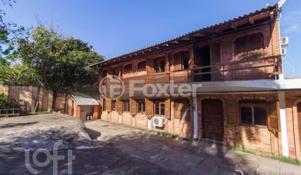Casa com 1 quarto à venda na Rua Pinaré, 273, Vila Assunção, Porto Alegre, 1764 m2 por R$ 2.185.000