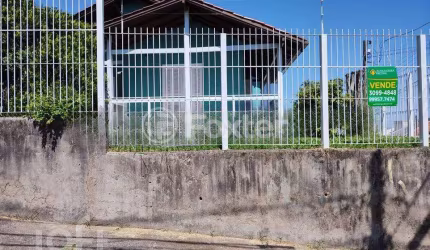 Casa com 3 quartos à venda na Travessa Imigrante, 139, Santa Teresa, São Leopoldo, 179 m2 por R$ 700.000