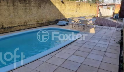 Casa com 4 quartos à venda na Rua Anchieta, 264, Teresópolis, Porto Alegre, 48 m2 por R$ 1.500.000