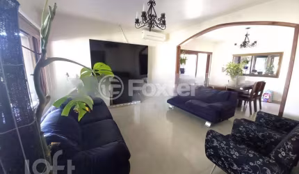 Casa com 3 quartos à venda na Rua Jorge Mello Guimarães, 798, Belém Novo, Porto Alegre, 1000 m2 por R$ 1.200.000