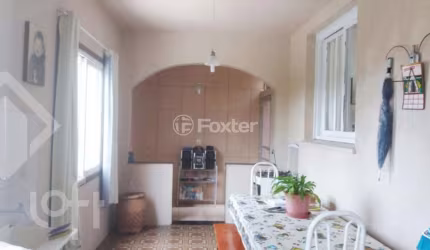 Casa com 3 quartos à venda na Rua dos Caiaguais, 170, Espírito Santo, Porto Alegre, 197 m2 por R$ 500.000