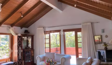 Casa com 3 quartos à venda na Rua Banco Inglês, 207, Santa Tereza, Porto Alegre, 220 m2 por R$ 800.000