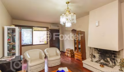 Casa com 4 quartos à venda na Rua Professor Ulisses Cabral, 64, Chácara das Pedras, Porto Alegre, 396 m2 por R$ 1.635.000