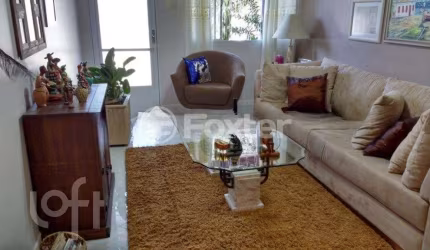 Casa com 3 quartos à venda na Rua Adroaldo Novo Correa, 305, Cavalhada, Porto Alegre, 115 m2 por R$ 648.000