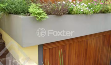 Casa com 3 quartos à venda na Rua Moema, 294, Chácara das Pedras, Porto Alegre, 240 m2 por R$ 1.700.000
