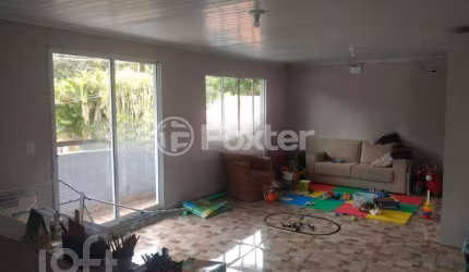 Casa com 2 quartos à venda na Avenida Orleaes, 840, Guarujá, Porto Alegre, 120 m2 por R$ 410.000