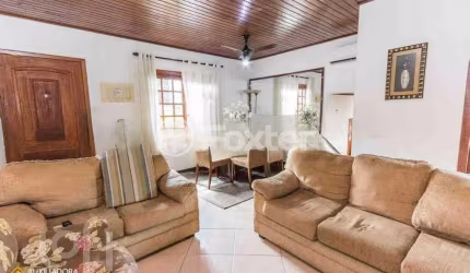 Casa com 2 quartos à venda na Rua Professor Ivo Corseuil, 496, Petrópolis, Porto Alegre, 130 m2 por R$ 1.450.000